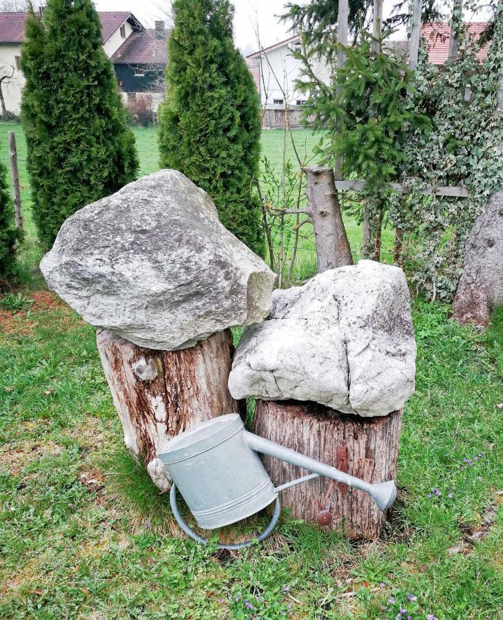 Münsing Nähe Starnberger See, schöne Ferienwohnung, Gästewohnung 125qm EG OG KONTAKTFREI Exterior foto